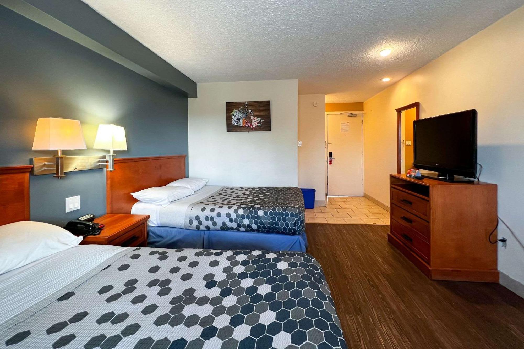 Econo Lodge Motel Village YYC Esterno foto