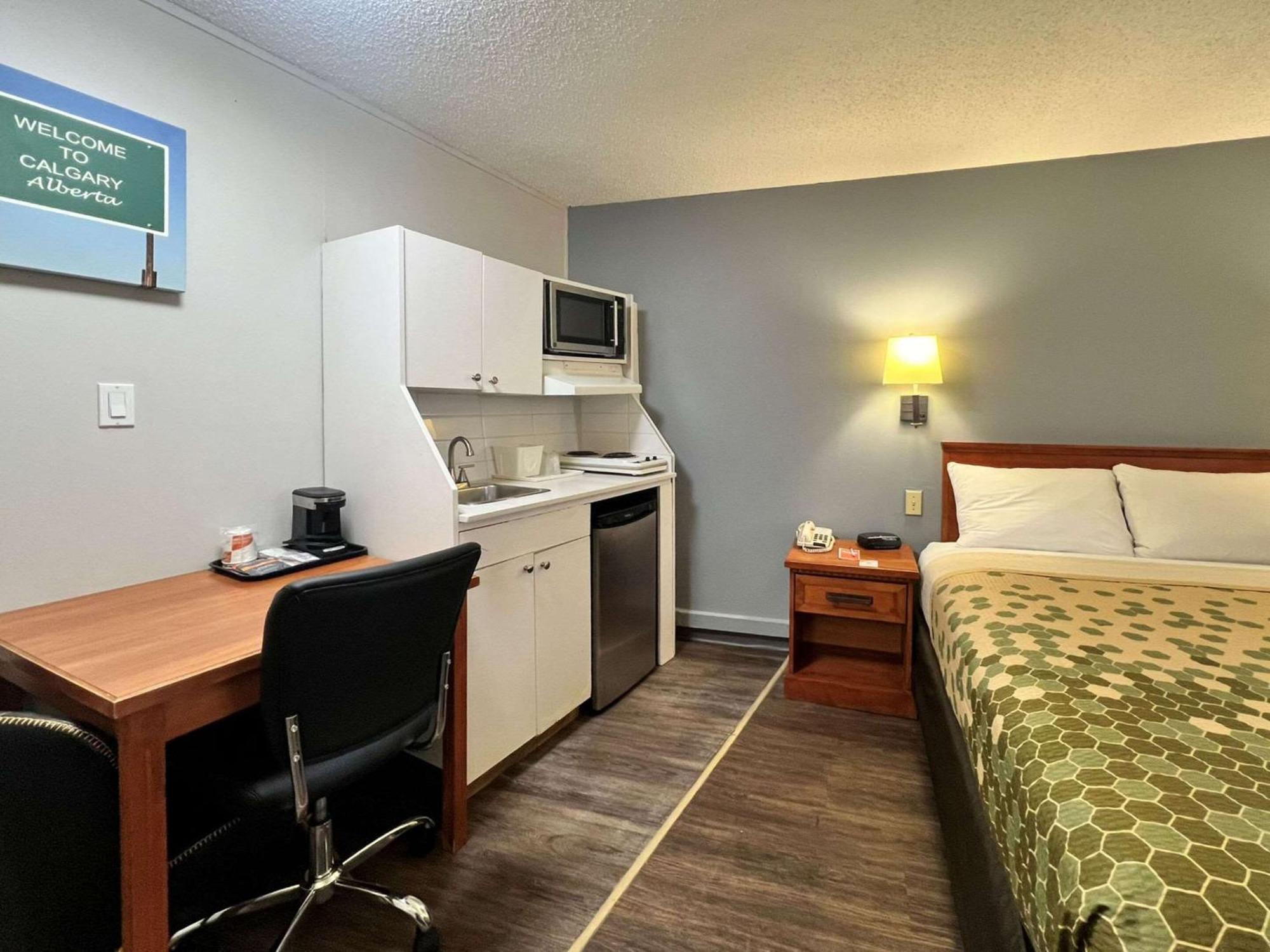 Econo Lodge Motel Village YYC Esterno foto