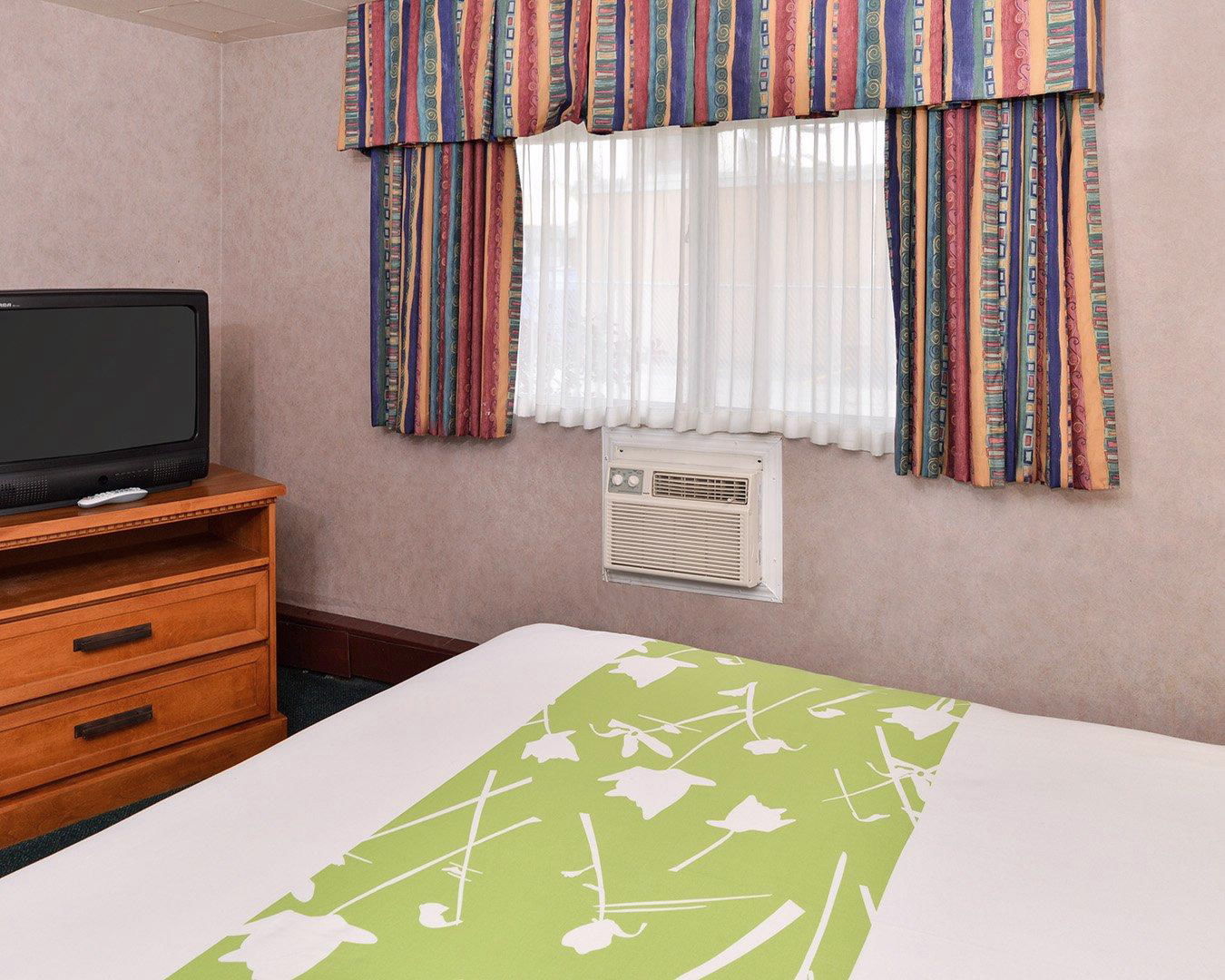 Econo Lodge Motel Village YYC Camera foto